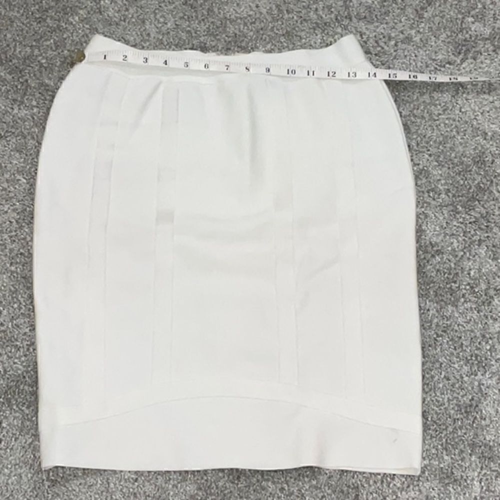 Gracia stretch pencil skirt